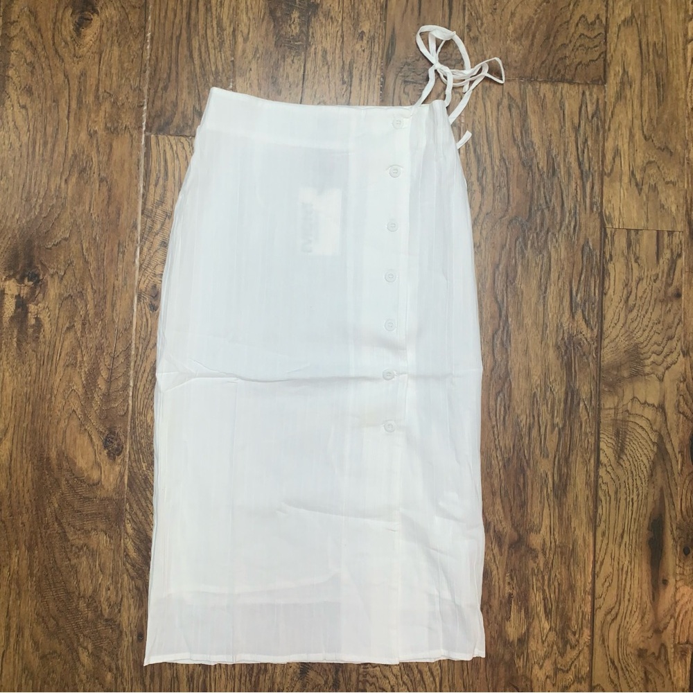 Women’s White Midi Wrap Skirt